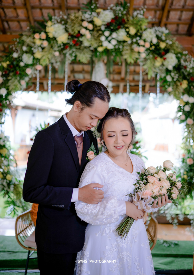 The Wedding of Kak Hanna by Syns photography - 007