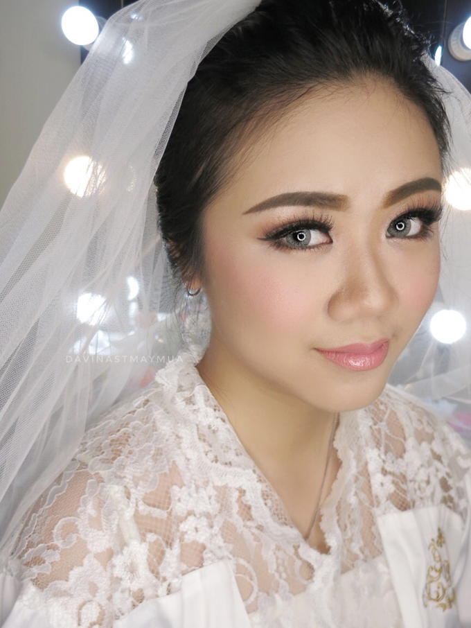Bride Jenny by Davina St May Hair and Makeup - 003 Bride Jenny by Davina St May Hair and Makeup - 003