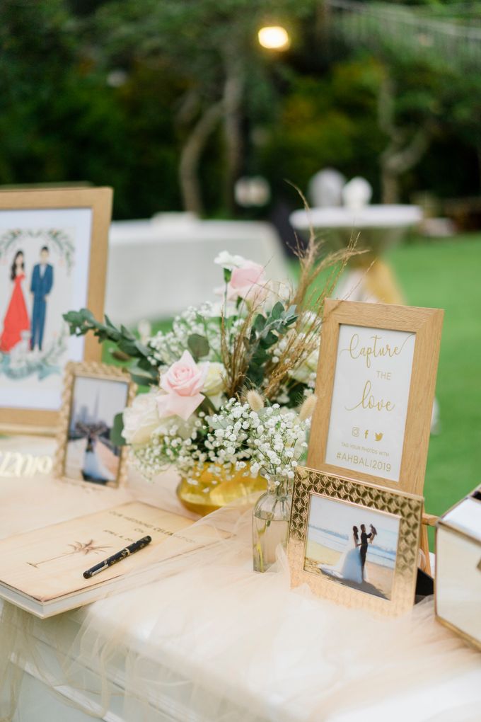 Elegant Wedding Decoration with the mix of blush and ivory at The Ritz Carlton by Silverdust Decoration - 005