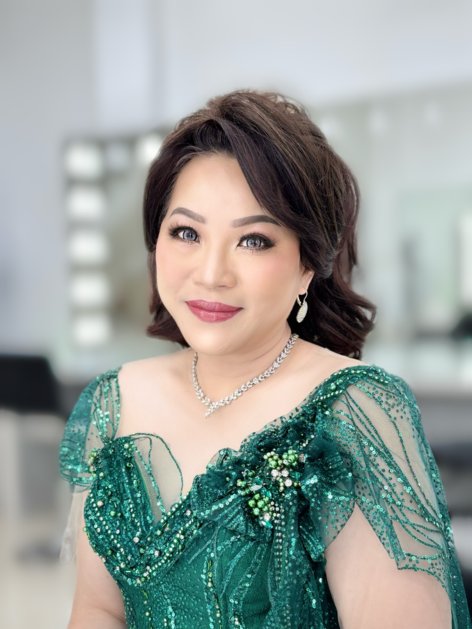 Facelift Makeup Hairdo Mom of Bride by Dee Sasta MUA - 006 Facelift Makeup Hairdo Mom of Bride by Dee Sasta MUA - 006