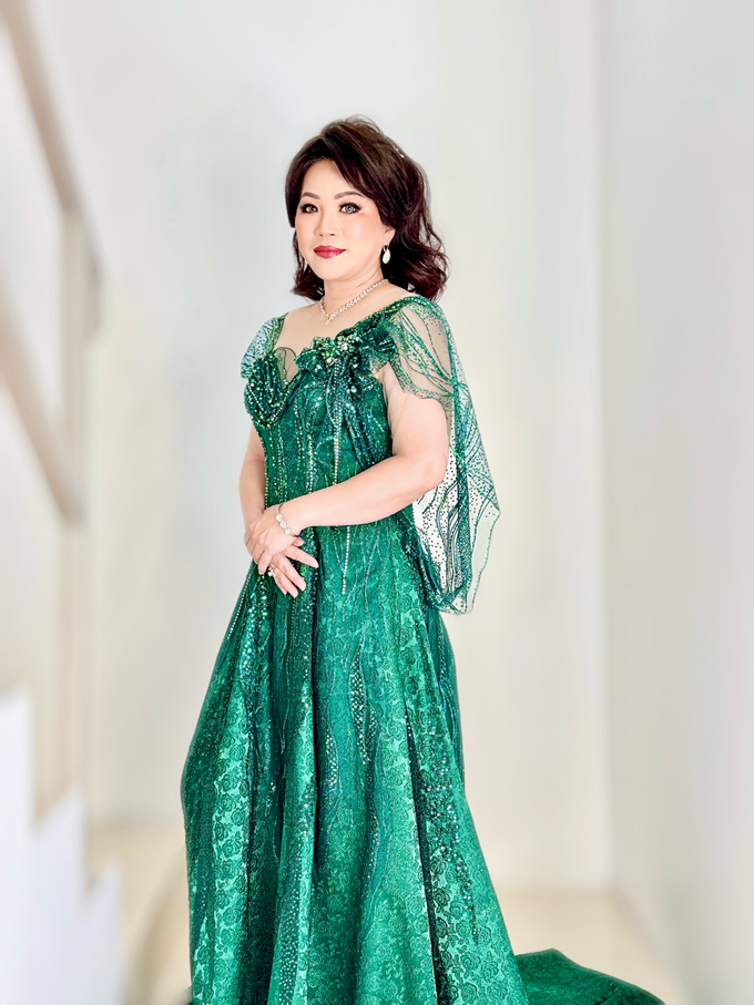 Facelift Makeup Hairdo Mom of Bride by Dee Sasta MUA - 010 Facelift Makeup Hairdo Mom of Bride by Dee Sasta MUA - 010
