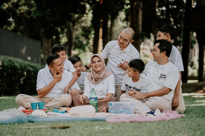 Family Potrait Eid Mubarak 1440H by Heaven Creative - 012 Family Potrait Eid Mubarak 1440H by Heaven Creative - 012