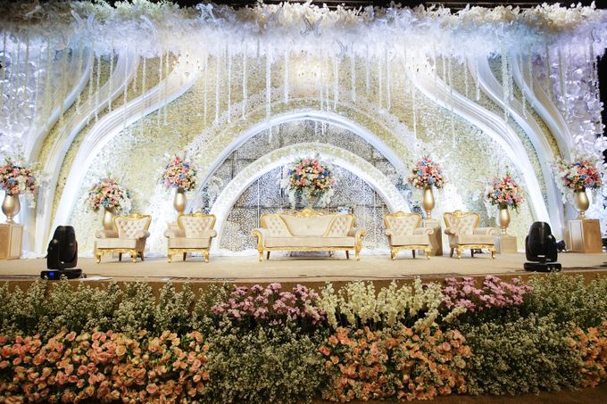 The Wedding of Raymoon Anjelina by The Swan Decoration - 011