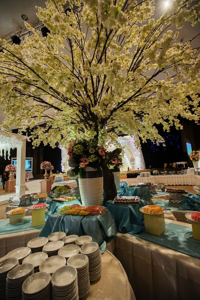 The Wedding of Raymoon Anjelina by The Swan Decoration - 018 The Wedding of Raymoon Anjelina by The Swan Decoration - 018