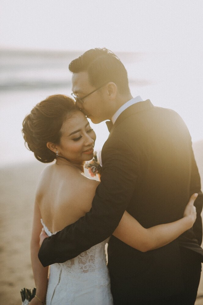 Sunset Wedding for Arief & Christine by Delapan Bali Event & Wedding - 007 Sunset Wedding for Arief & Christine by Delapan Bali Event & Wedding - 007