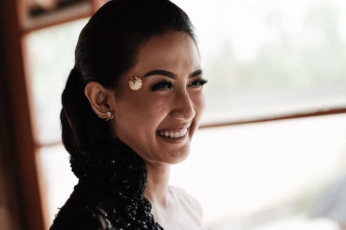 Black & Marsala Wedding of Ranggani & Ario by Delapan Bali Event & Wedding - 002 Black & Marsala Wedding of Ranggani & Ario by Delapan Bali Event & Wedding - 002