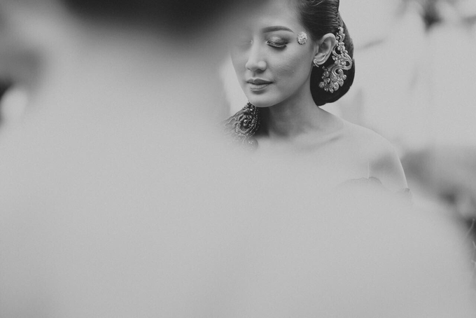 Black & Marsala Wedding of Ranggani & Ario by Delapan Bali Event & Wedding - 007 Black & Marsala Wedding of Ranggani & Ario by Delapan Bali Event & Wedding - 007