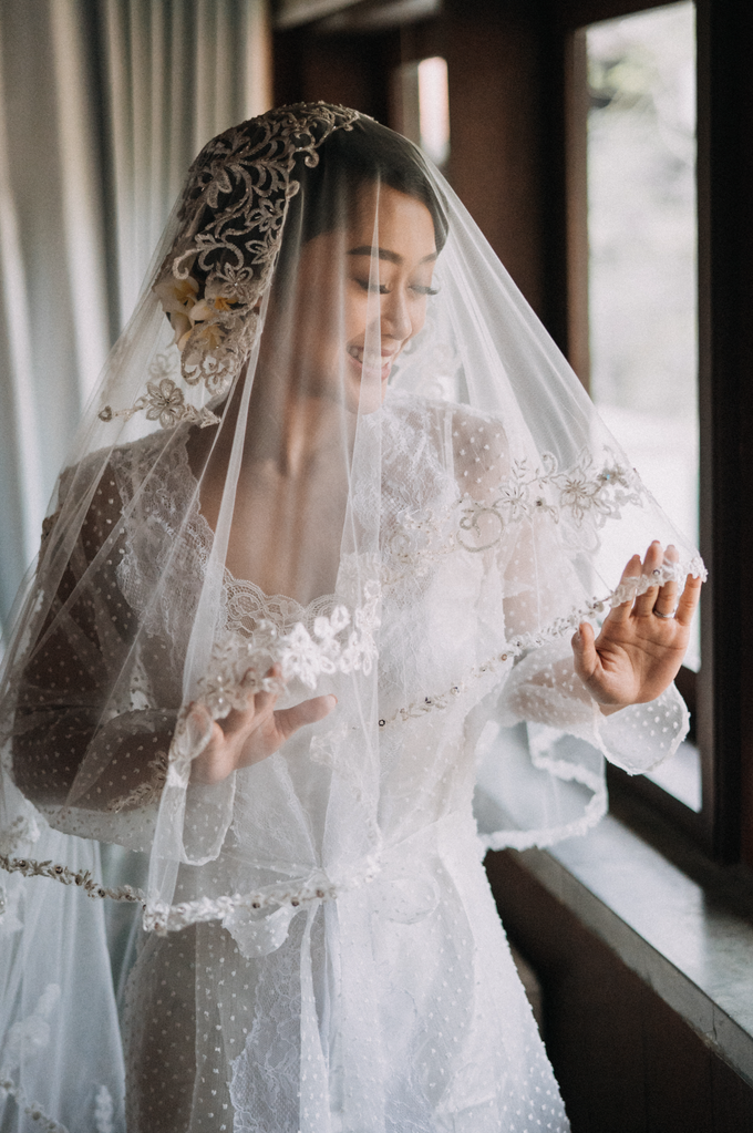 Wedding at the hometown of Putu & Berrnad by Delapan Bali Event & Wedding - 002 Wedding at the hometown of Putu & Berrnad by Delapan Bali Event & Wedding - 002