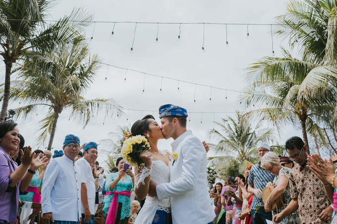 Wedding at the hometown of Putu & Berrnad by Delapan Bali Event & Wedding - 007 Wedding at the hometown of Putu & Berrnad by Delapan Bali Event & Wedding - 007