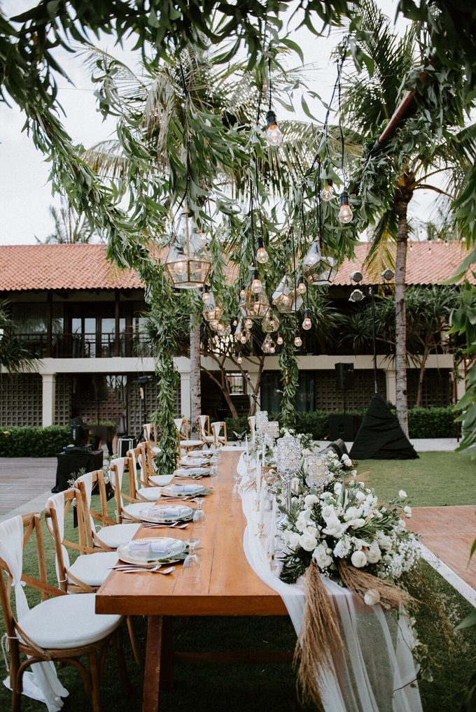 Wedding at the hometown of Putu & Berrnad by Delapan Bali Event & Wedding - 017 Wedding at the hometown of Putu & Berrnad by Delapan Bali Event & Wedding - 017