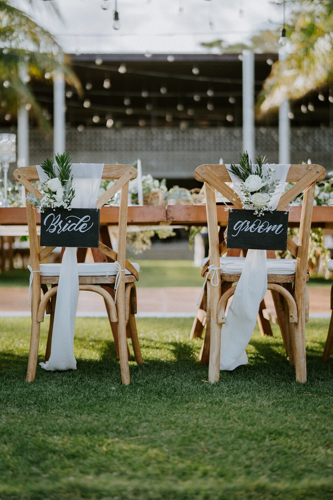 Wedding at the hometown of Putu & Berrnad by Delapan Bali Event & Wedding - 021 Wedding at the hometown of Putu & Berrnad by Delapan Bali Event & Wedding - 021