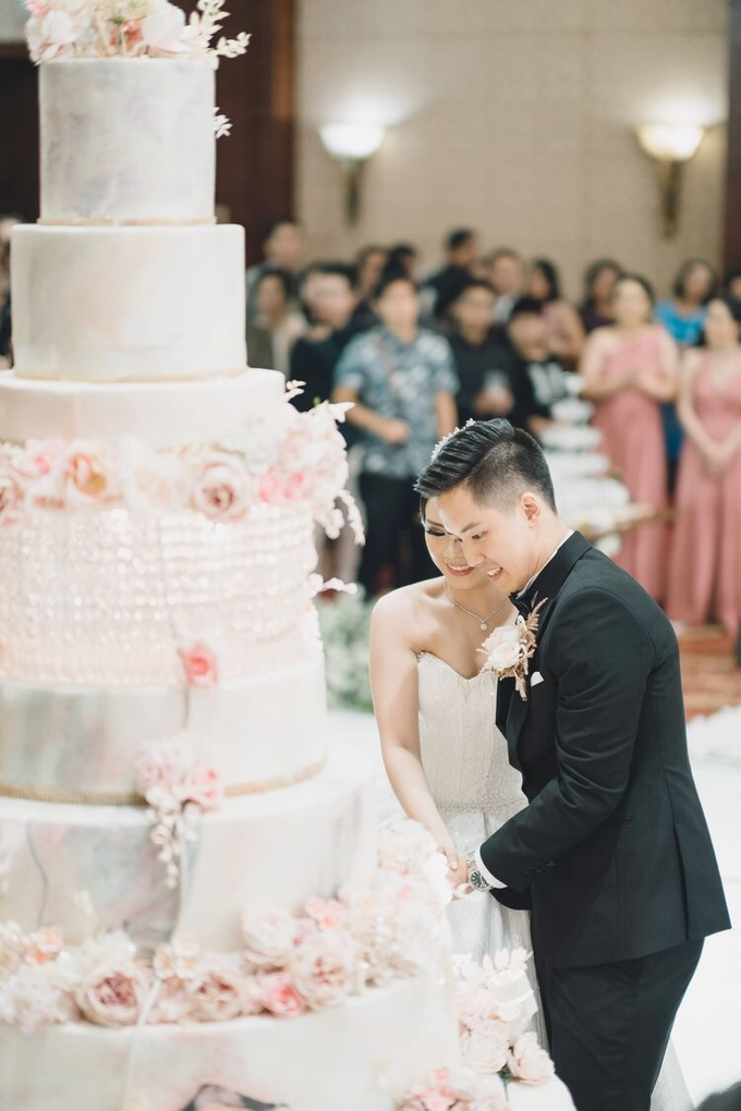 Wedding of Nicholas & Monica (JW Marriott) by JW Marriott Hotel Jakarta - 050 Wedding of Nicholas & Monica (JW Marriott) by JW Marriott Hotel Jakarta - 050