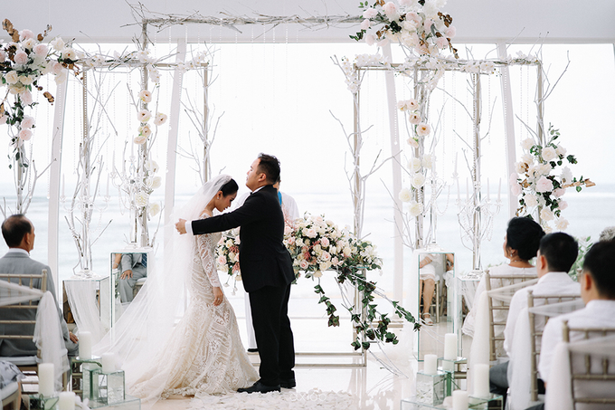 Wedding of Daniel & Emmilia (Ritz Carlton Bali) by Hian Tjen - 032 Wedding of Daniel & Emmilia (Ritz Carlton Bali) by Hian Tjen - 032