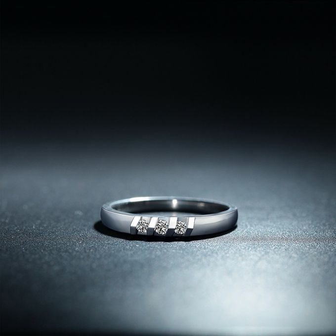 Tiaria Destiny Diamond Ring Perhiasan Cincin Pernikahan Emas dan Berlian by TIARIA - 003 Tiaria Destiny Diamond Ring Perhiasan Cincin Pernikahan Emas dan Berlian by TIARIA - 003
