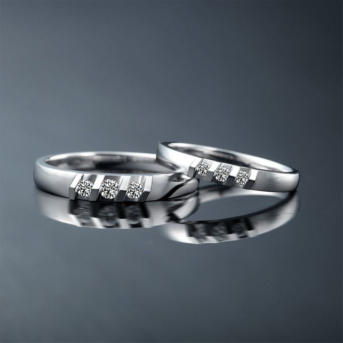 Tiaria Destiny Diamond Ring Perhiasan Cincin Pernikahan Emas dan Berlian by TIARIA - 004 Tiaria Destiny Diamond Ring Perhiasan Cincin Pernikahan Emas dan Berlian by TIARIA - 004