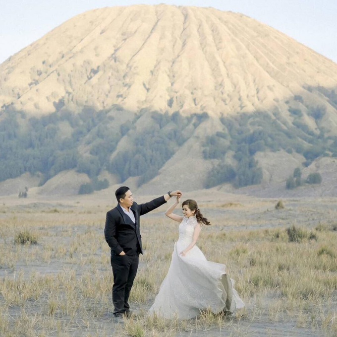 Prewedding of Desy & Rio by Lavio Photography & Cinematography - 013 Prewedding of Desy & Rio by Lavio Photography & Cinematography - 013