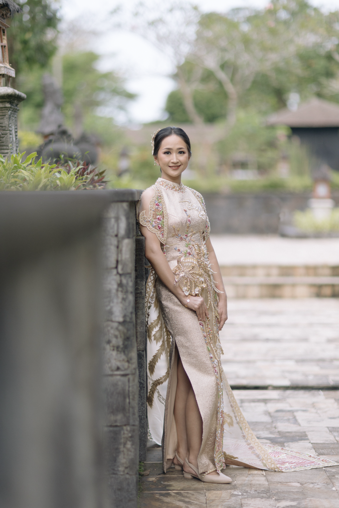 Engagement Makeup Mrs. Debby by Devi Lie | Bridestory.com