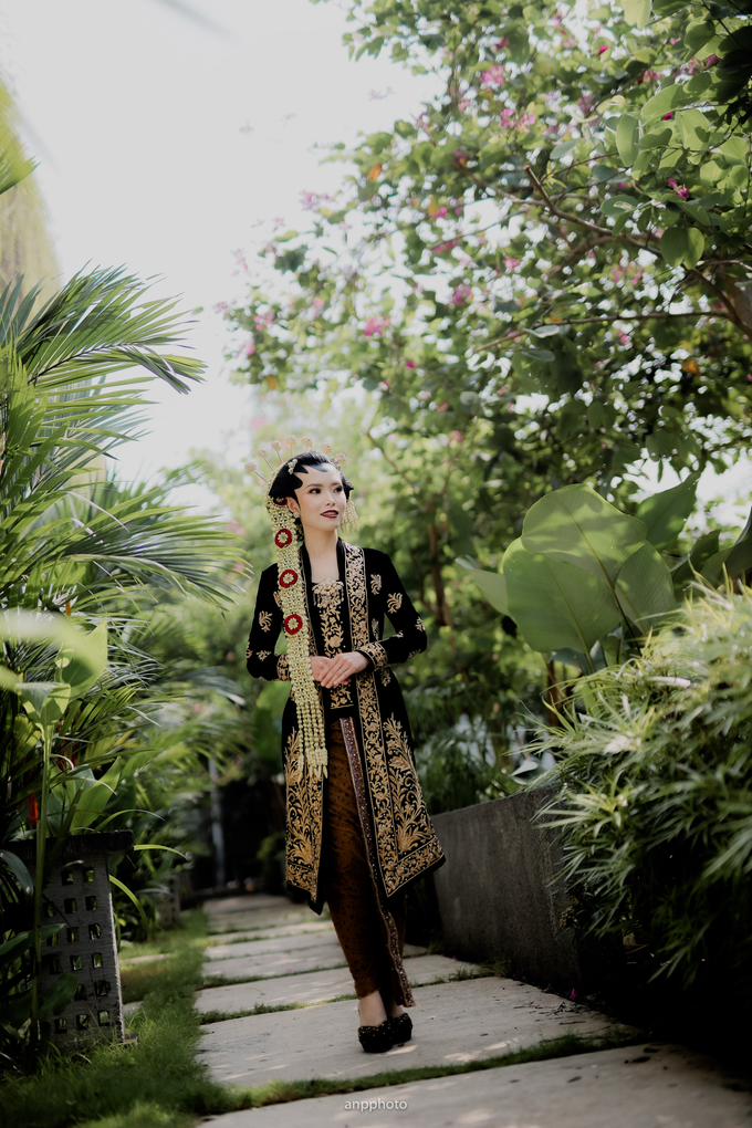 Makeup Wedding 
Mrs. Ke’ Ren by Devi Lie - 002