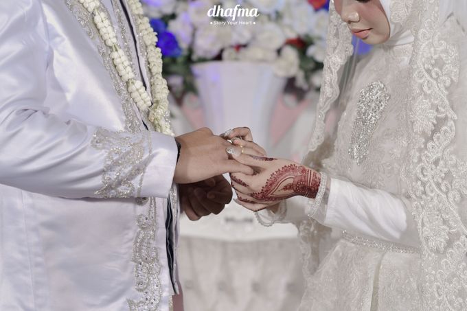 WEDDING U & R by dhafma photography - 009