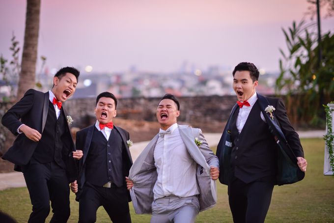 An Amazing Fairy tale Wedding by JW Marriott Hotel Surabaya - 021 An Amazing Fairy tale Wedding by JW Marriott Hotel Surabaya - 021