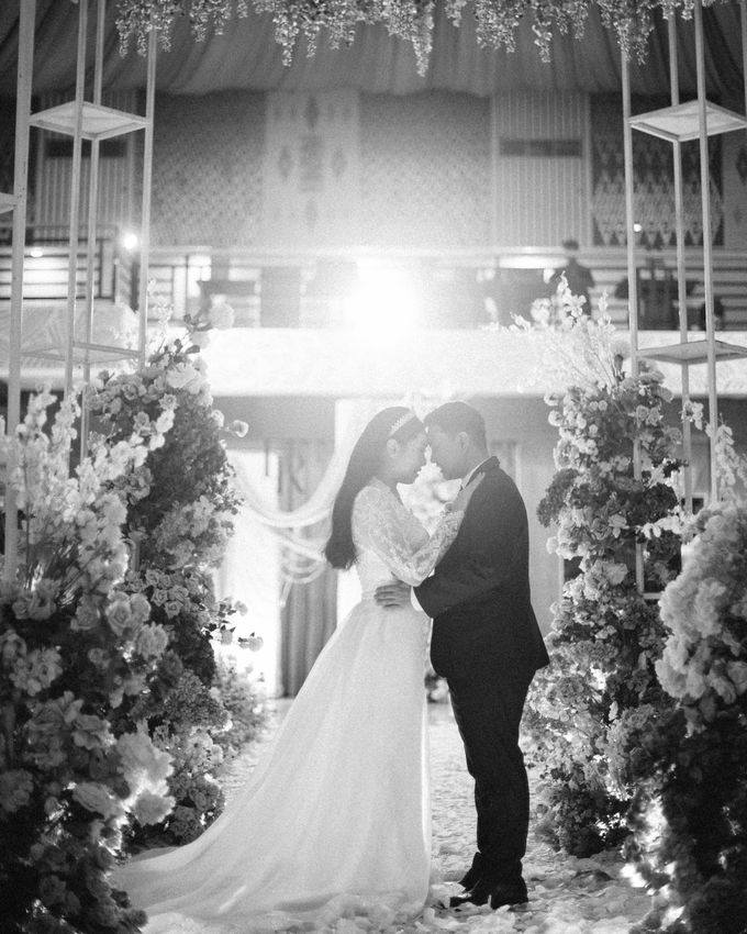 The Wedding Of Daniel & Rista by SoftArt Photography - 036