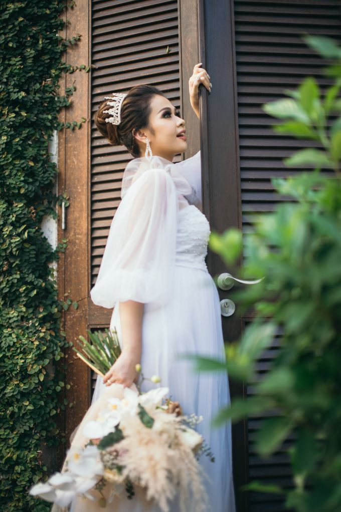 The Wedding Of WINDA & ADI by Make Up By Yulia Lsn - 013