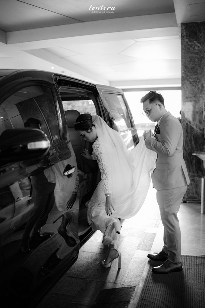 The Wedding Jendri & Naomi by Lentera Fotografi - 004