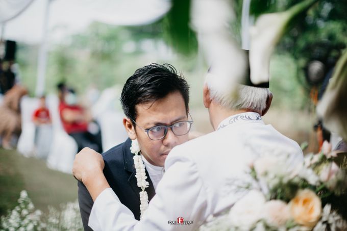 The Wedding of Dini & Sigit by Trickeffect - 028