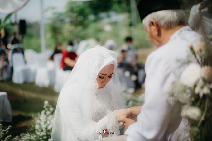 The Wedding of Dini & Sigit by Trickeffect - 029