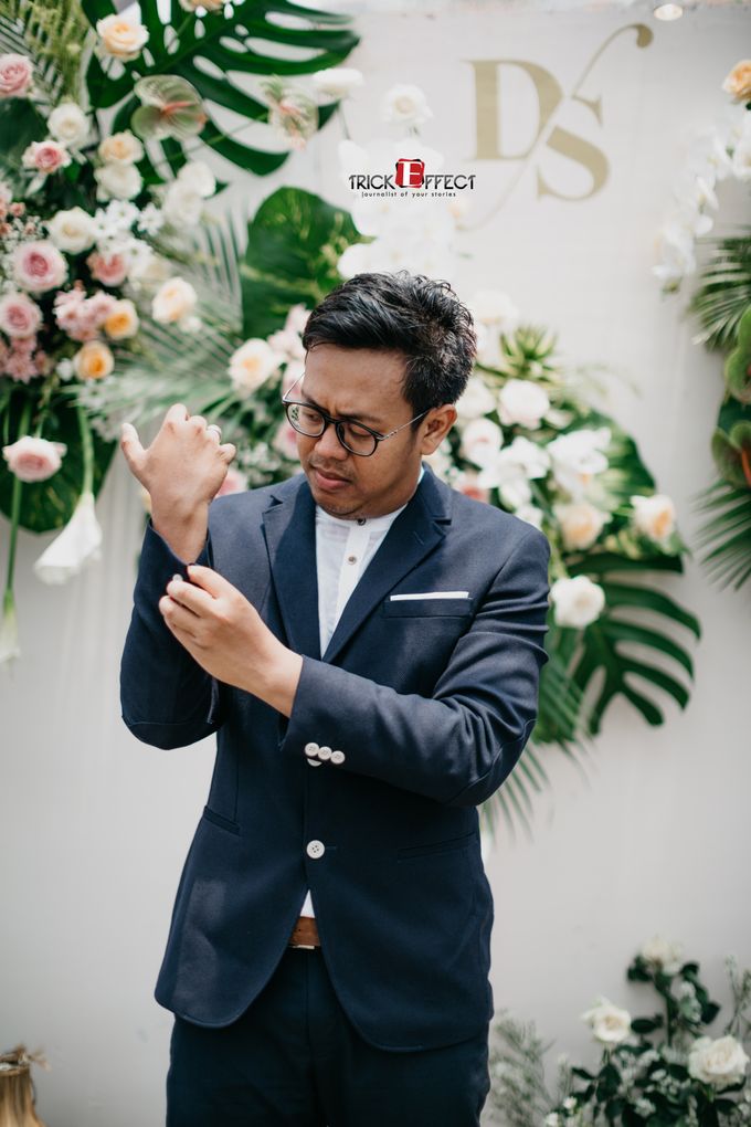 The Wedding of Dini & Sigit by Trickeffect - 035