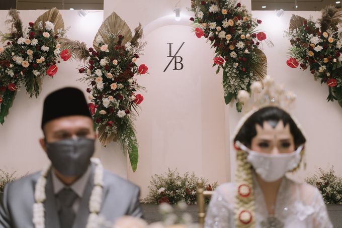Intimate Wedding of Irma & Bagus by Moist Decoration - 012