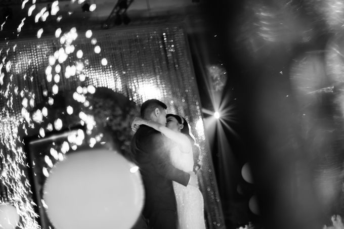Felix & Violeta Wedding Decoration at Grand Sudirman Ballroom by Valentine Wedding Decoration - 019 Felix & Violeta Wedding Decoration at Grand Sudirman Ballroom by Valentine Wedding Decoration - 019