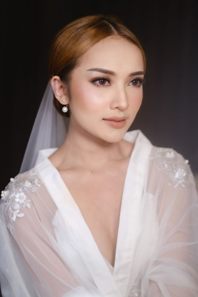 Wedding Makeup for Puspa by alvinayo makeup - 001