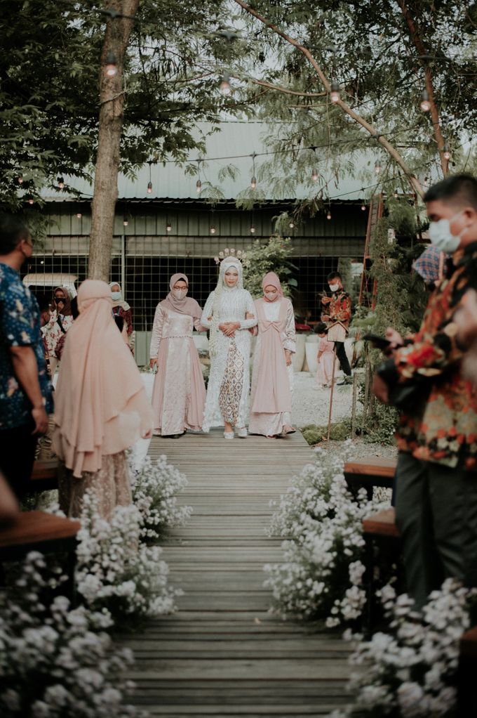 Inggar & Haris Wedding by Barn Event Hire - 002 Inggar & Haris Wedding by Barn Event Hire - 002