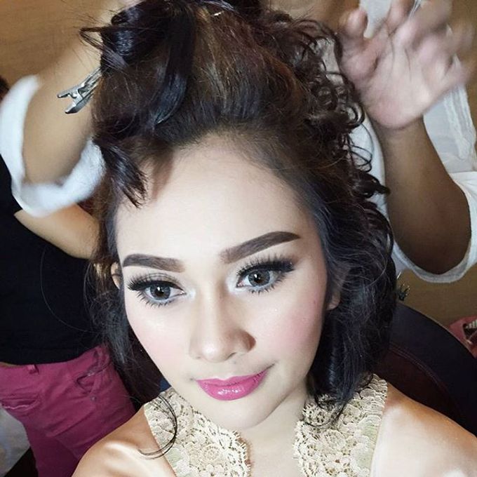 Wedding Makeup Hairdo and Family Makeup Hairdo by Ira Makeup Artist - 031 Wedding Makeup Hairdo and Family Makeup Hairdo by Ira Makeup Artist - 031