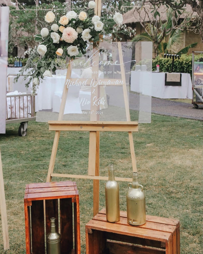 The Wedding of Michael & Nio Kiki by Dona Wedding Decoration & Planner - 001 The Wedding of Michael & Nio Kiki by Dona Wedding Decoration & Planner - 001