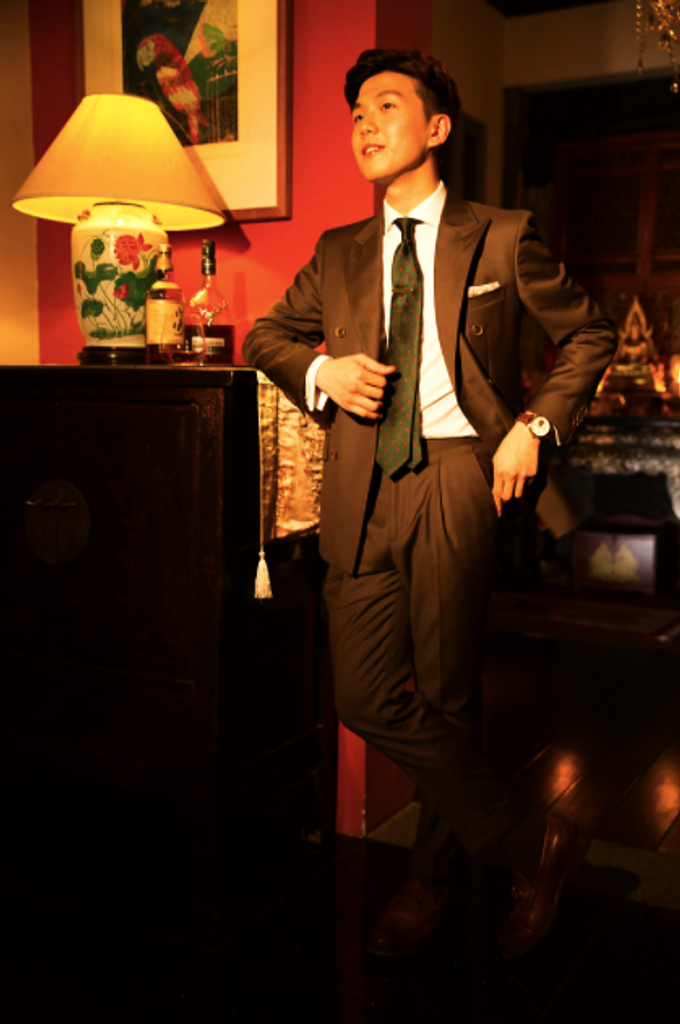 Brown Double breasted lookbook by Made Suits - 004 Brown Double breasted lookbook by Made Suits - 004