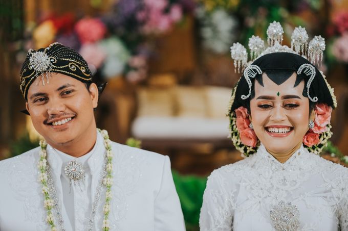 Javanese Akad of Reza & Dyah by Menara Mandiri by IKK Wedding (ex. Plaza Bapindo) - 009 Javanese Akad of Reza & Dyah by Menara Mandiri by IKK Wedding (ex. Plaza Bapindo) - 009