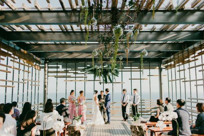 Alila Villas Uluwatu - Wedding of Kee Eun and Min by Alila Hotels and Resorts (Bali) - 001 Alila Villas Uluwatu - Wedding of Kee Eun and Min by Alila Hotels and Resorts (Bali) - 001