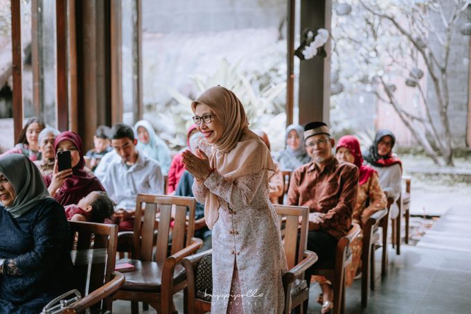 Engagement Of Dilla & Tian by Hippipolla Pictures - 024