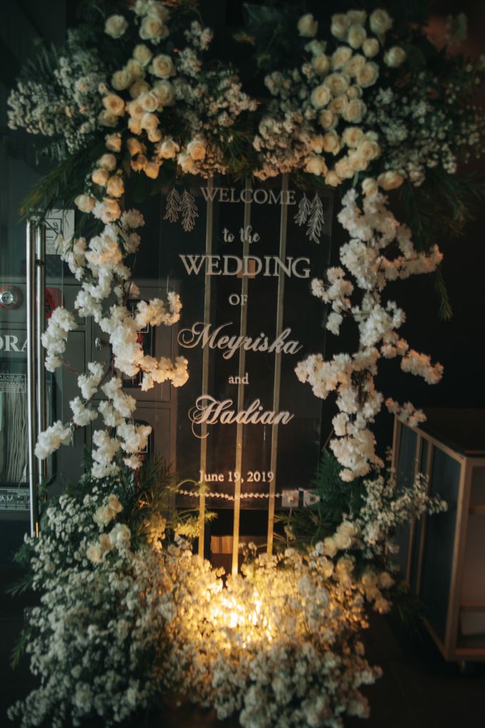 Meyriska & Ian Wedding at Pullman Hotel by GoFotoVideo - 009 Meyriska & Ian Wedding at Pullman Hotel by GoFotoVideo - 009