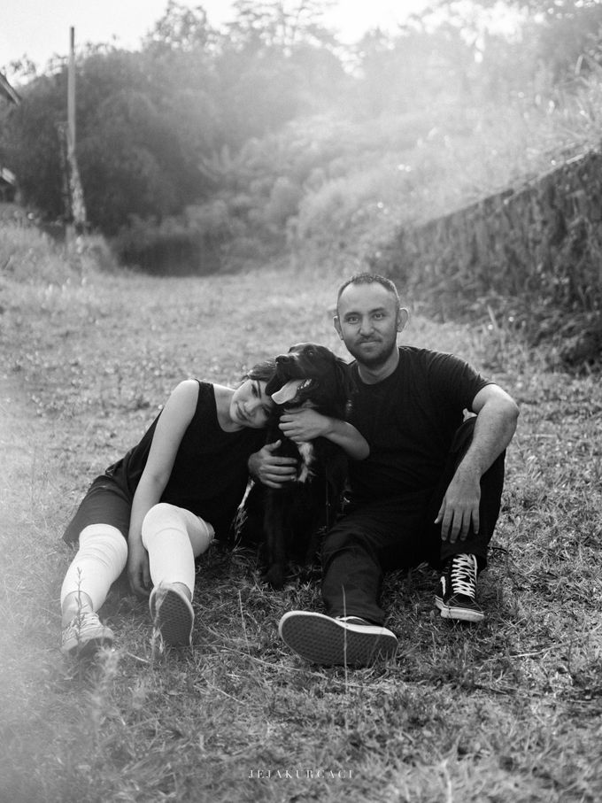 One Fine Afternoon Prewedding Session with the Lovely Little Family by Jejakurcaci - 013 One Fine Afternoon Prewedding Session with the Lovely Little Family by Jejakurcaci - 013
