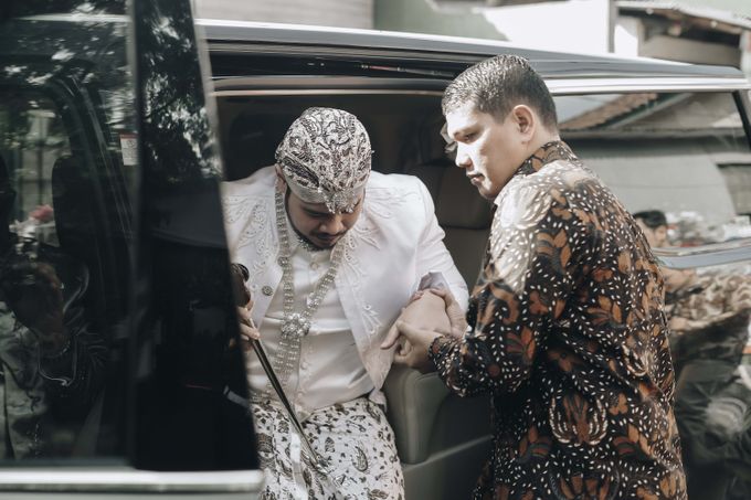 Javanese Wedding Jogja Culture by HR Team Wedding Group - 005 Javanese Wedding Jogja Culture by HR Team Wedding Group - 005
