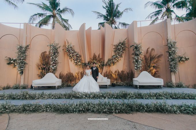 Sheraton Lampung | Intimate Yogi & Yovi by Selviana Gaby Fashion Designer - 003 Sheraton Lampung | Intimate Yogi & Yovi by Selviana Gaby Fashion Designer - 003