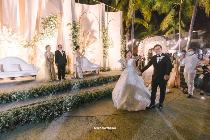 Sheraton Lampung | Intimate Yogi & Yovi by Selviana Gaby Fashion Designer - 006 Sheraton Lampung | Intimate Yogi & Yovi by Selviana Gaby Fashion Designer - 006