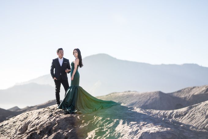Aldi & Windy Bromo Prewedding Session by Irene Jessie - 001 Aldi & Windy Bromo Prewedding Session by Irene Jessie - 001