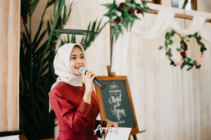 ochi and irfan engagement by artari photography - 009 ochi and irfan engagement by artari photography - 009