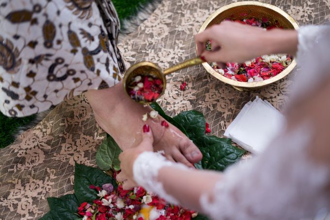 Javanese Wedding Jogja Culture by HR Team Wedding Group - 017 Javanese Wedding Jogja Culture by HR Team Wedding Group - 017