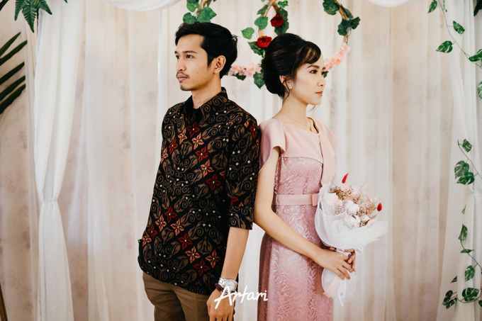 ochi and irfan engagement by artari photography - 014