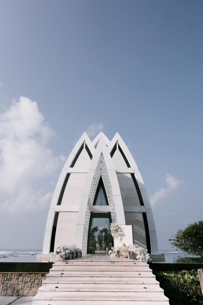 Jerry & Sinta Holy Matrimony Decoration at Ritz Carlton Bali by Valentine Wedding Decoration - 002 Jerry & Sinta Holy Matrimony Decoration at Ritz Carlton Bali by Valentine Wedding Decoration - 002